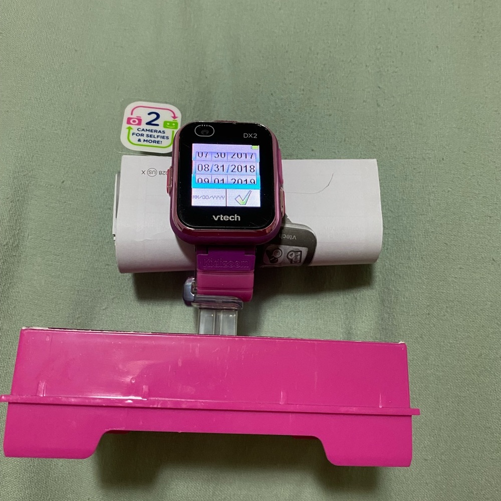 VTech KidiZoom Smartwatch DX2 Purple